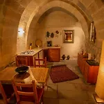 Asmali Cave House Hotel *