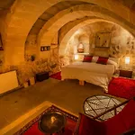 Asmali Cave House * Üçhisar