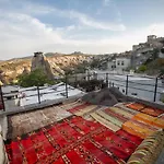 Asmali Cave House Hotel *