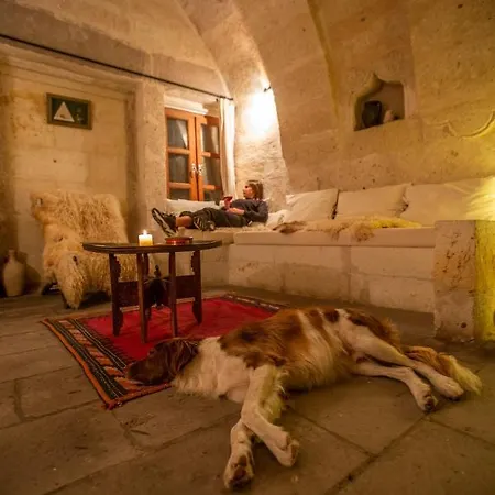 Asmali Cave House Ferienhaus *