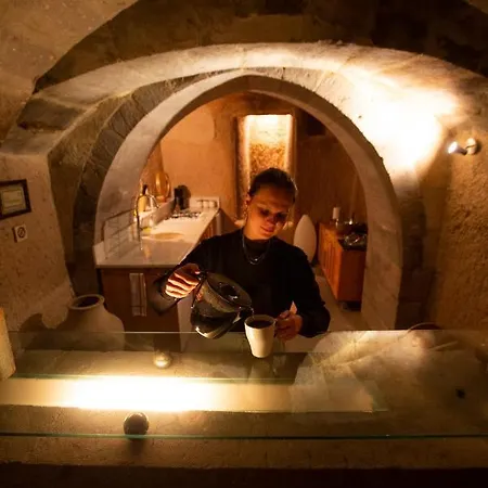Hotell Asmali Cave House *