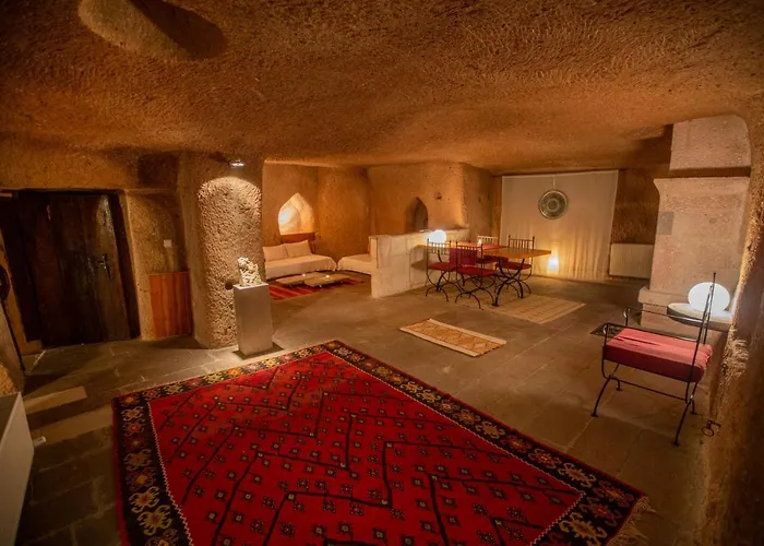 Asmali Cave House